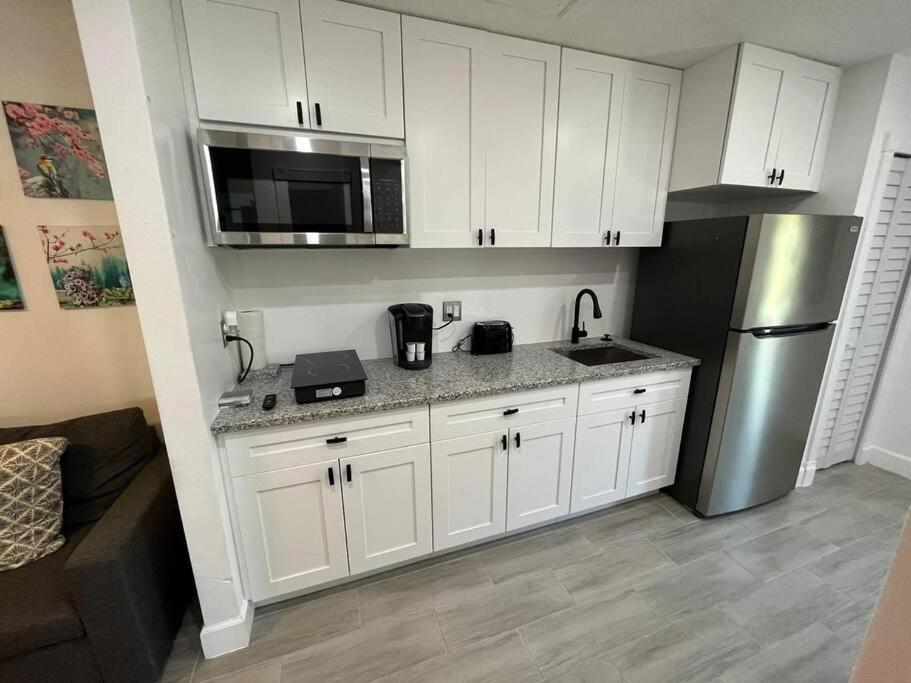 Port Saint Lucie A Little Piece Of Heaven- Peaceful Lake View Apartment- 1 Min From I95 And Turnpike Port St. Lucie Esterno foto